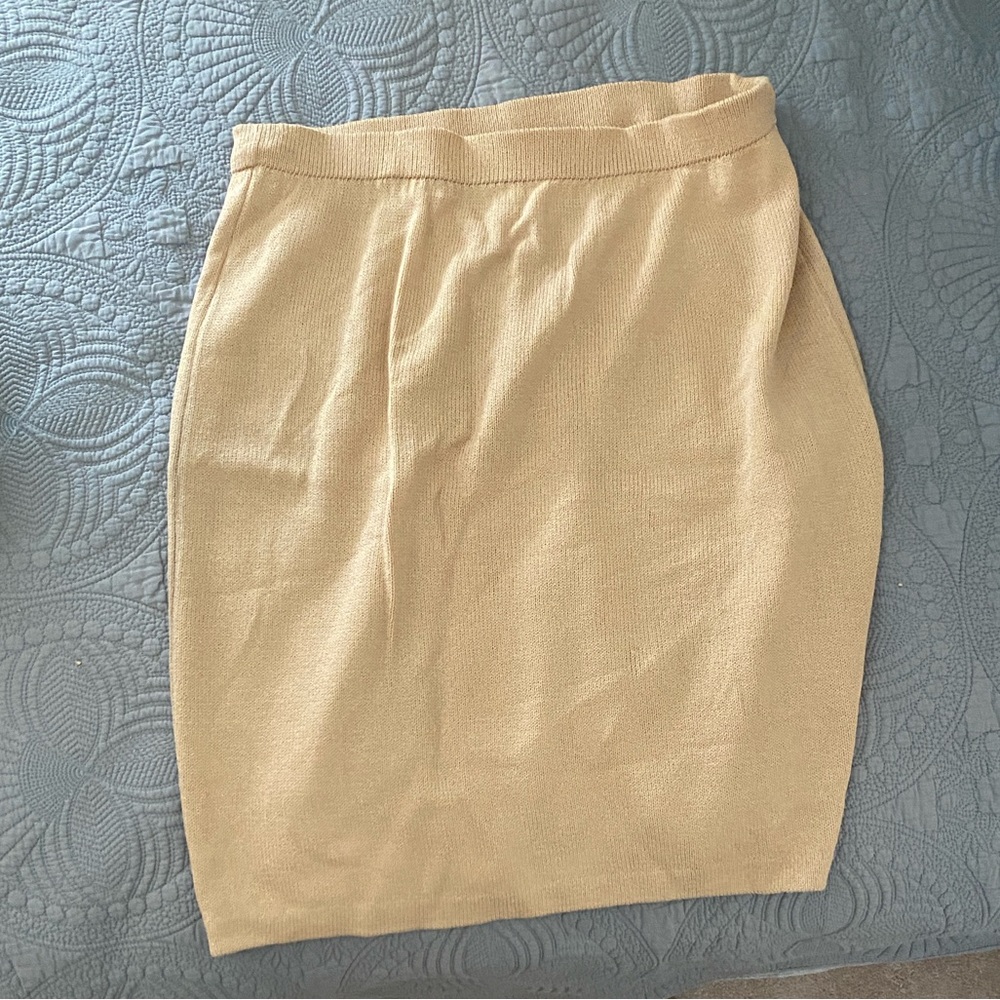 St. John Tan Knit Pencil Skirt